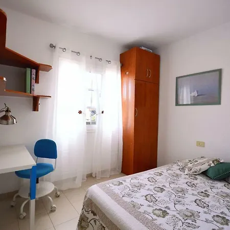 4 Bedroom With 2 Terace And Ocean View * Адехе